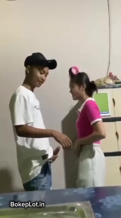 Bookkeep ESEMPE ABEGE Viral Adek Kakak Ngiclik Di Dapur